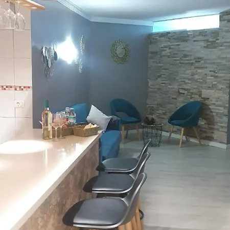 Moderno Al Lado Del Mar *